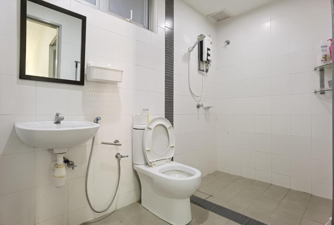 2 Bedroom Apartment - Mycribkl Neocyber Cyberjaya Eksteriør billede